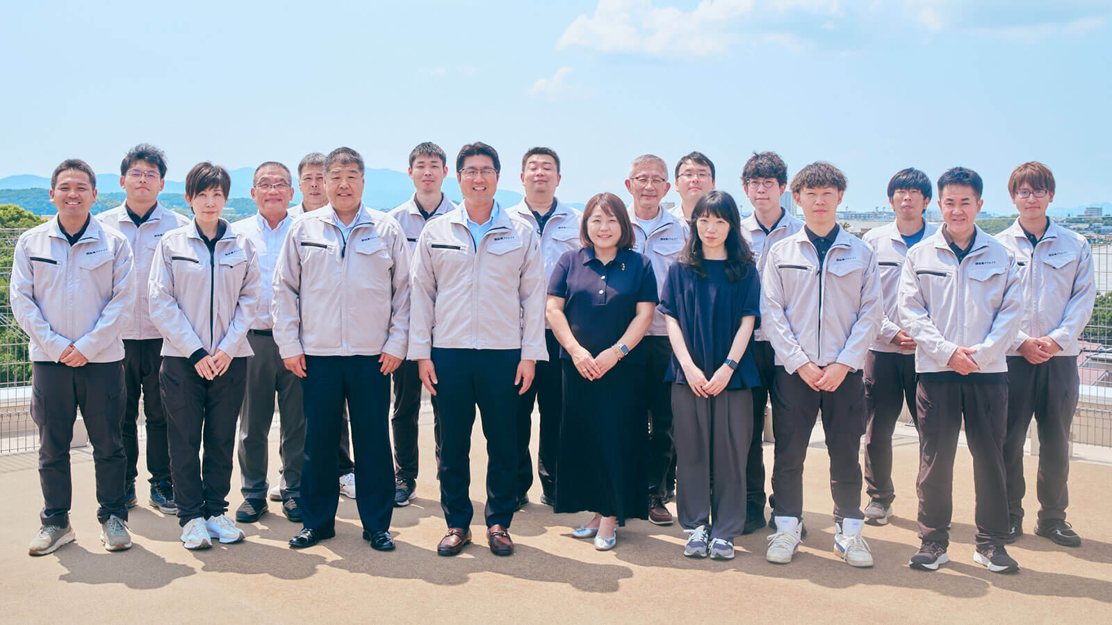 新興クリエイト社員一同
